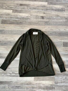 The Sweatshirt Project green drape front stretch knit cardigan size medium G36